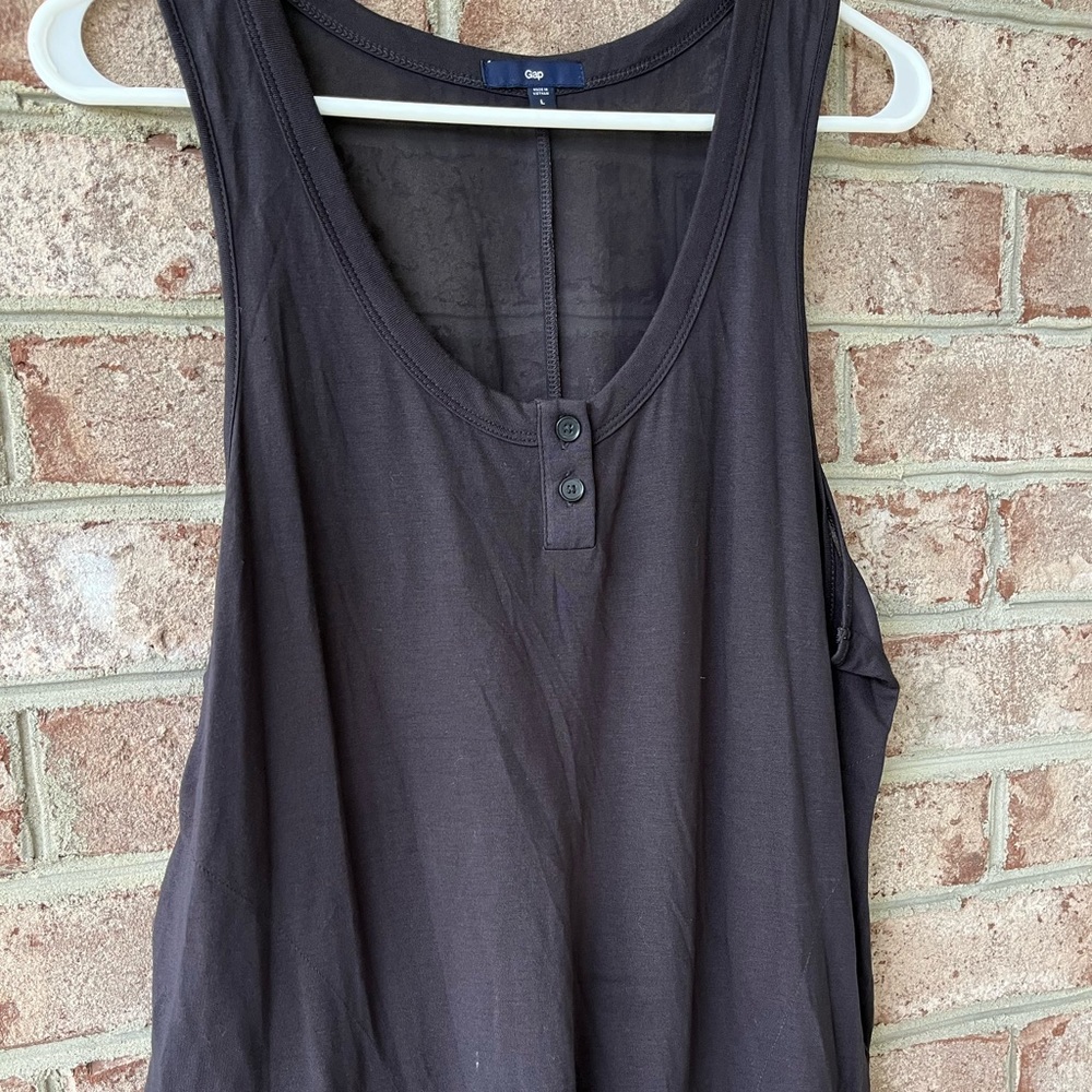 Gap grey tank top